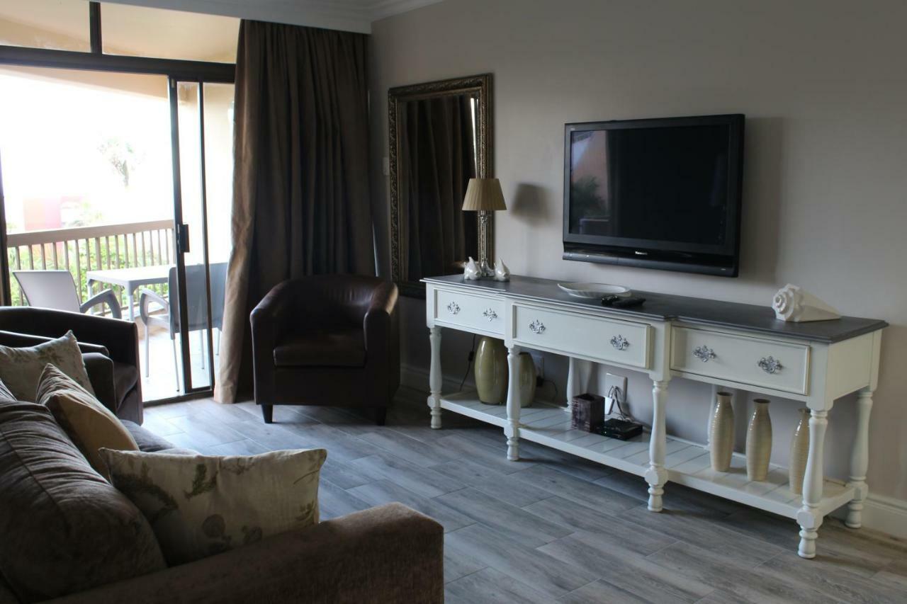 Apartment Beachfront Luxury @ Umhlanga