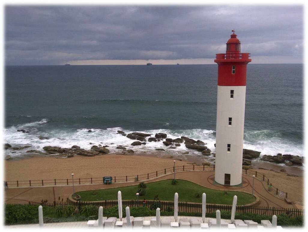 Beachfront Luxury @ Umhlanga * Durban
