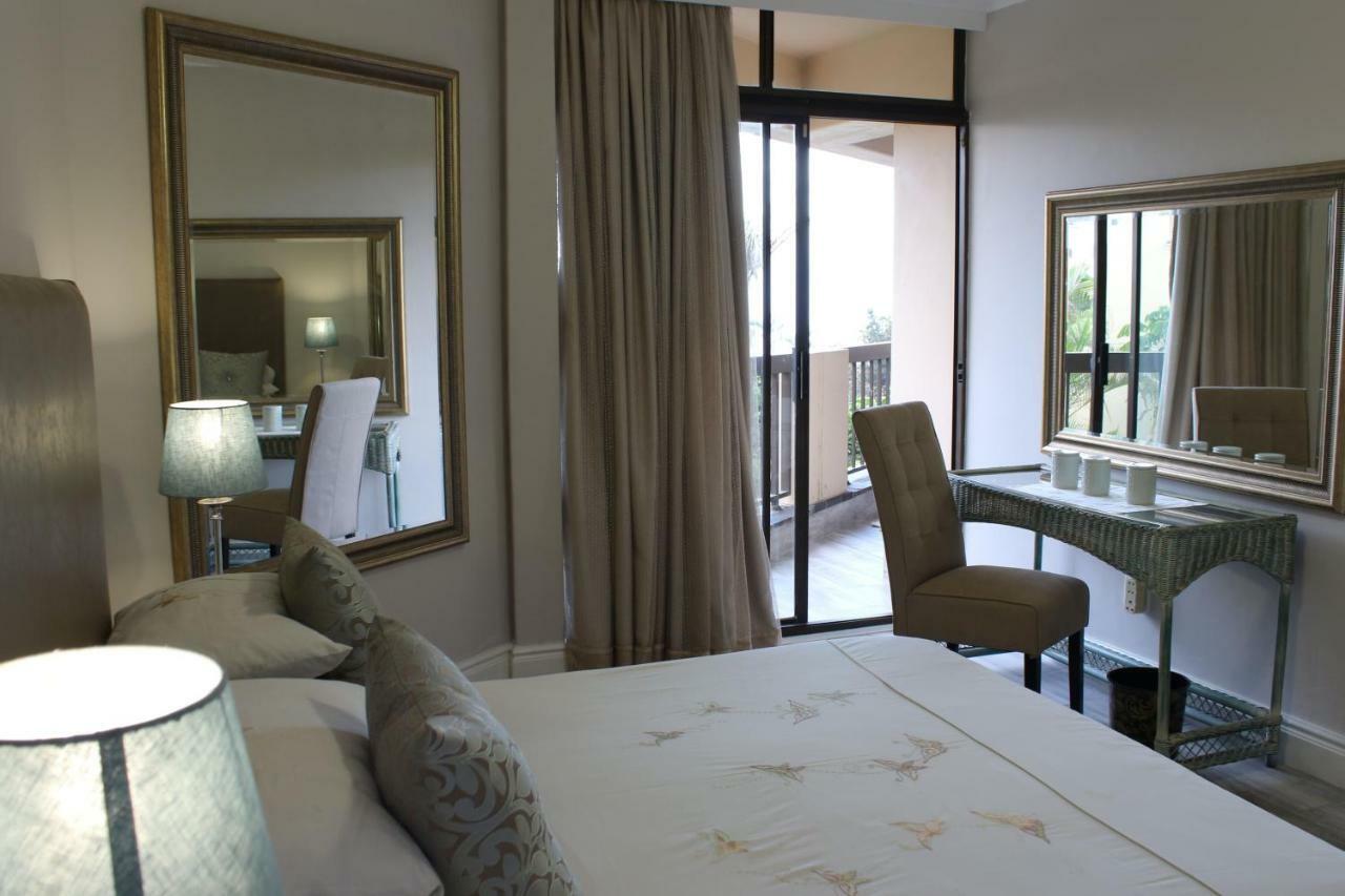 Apartment Beachfront Luxury @ Umhlanga *