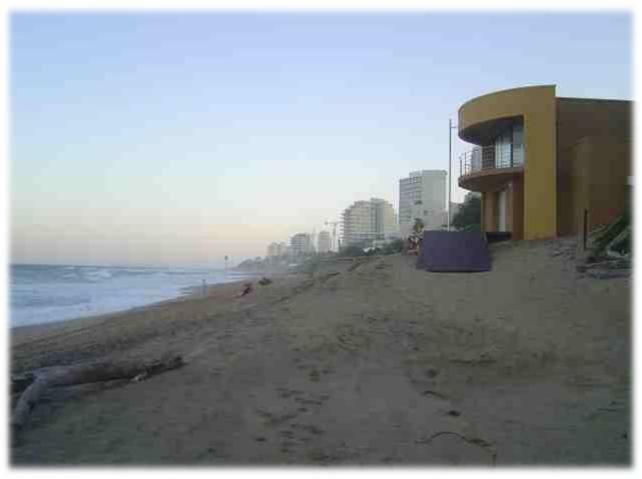 Beachfront Luxury @ Umhlanga *